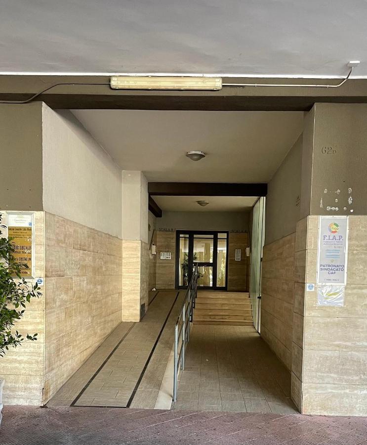 B&B Donna Maria Bari Exteriör bild